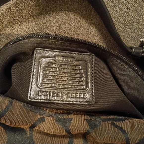Coach purse - Picture 3 of 4